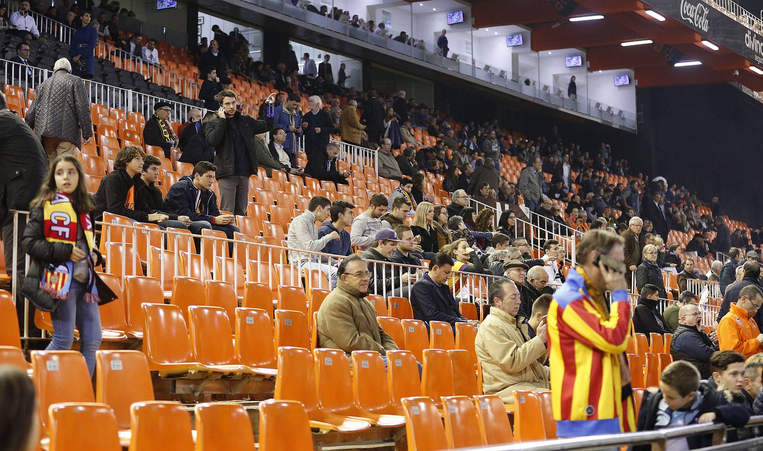 El Valencia-Barakaldo, en imágenes