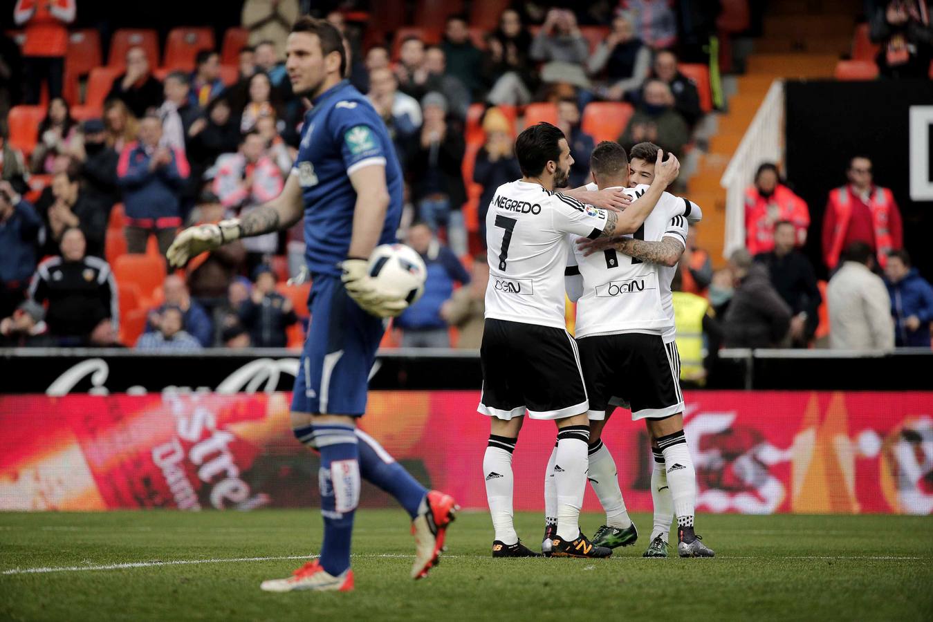 El Valencia CF vs Granada, en imágenes