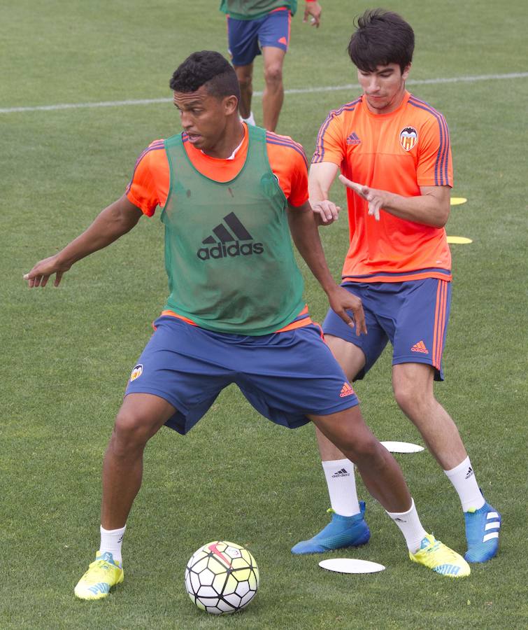 Fotos del entrenamiento del Valencia C.F.