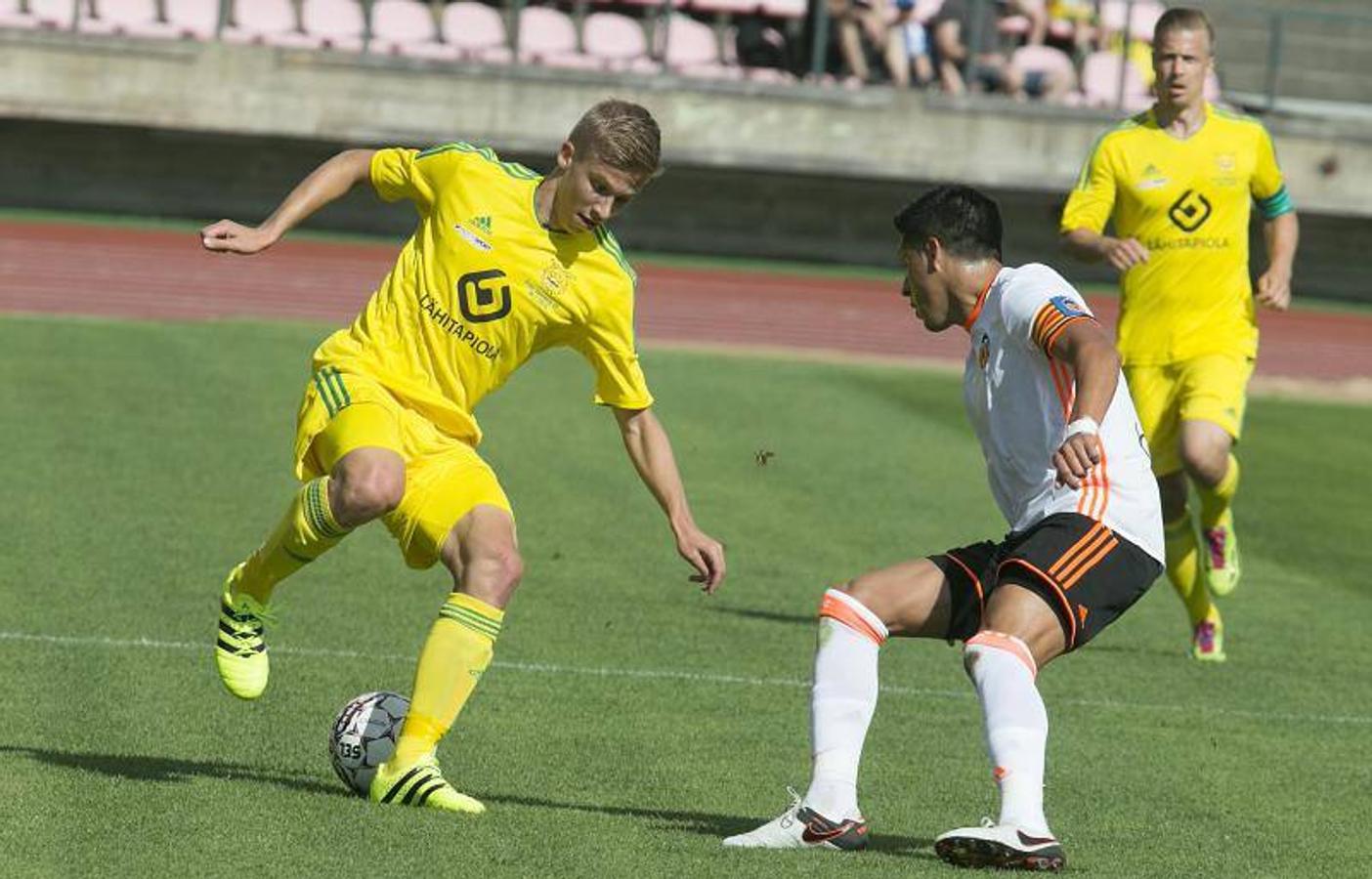 Fotos del Valencia CF - Ilves, partido de pretemporada en Finlandia