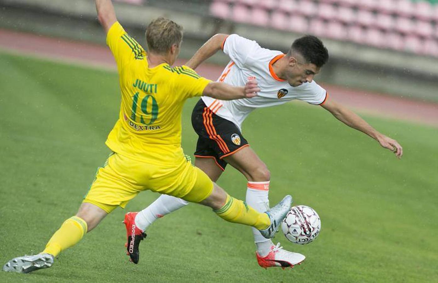 Fotos del Valencia CF - Ilves, partido de pretemporada en Finlandia