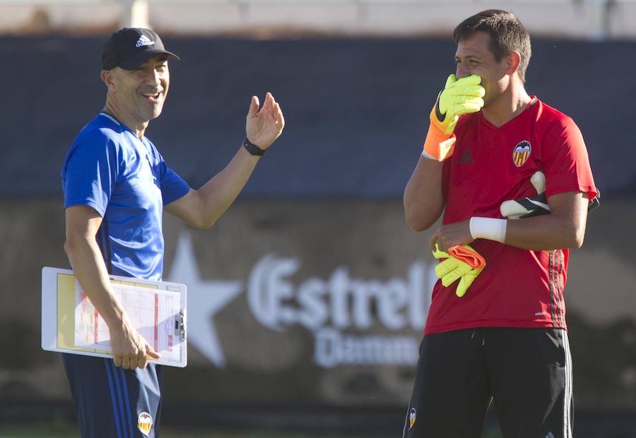 Fotos del entrenamiento del Valencia CF