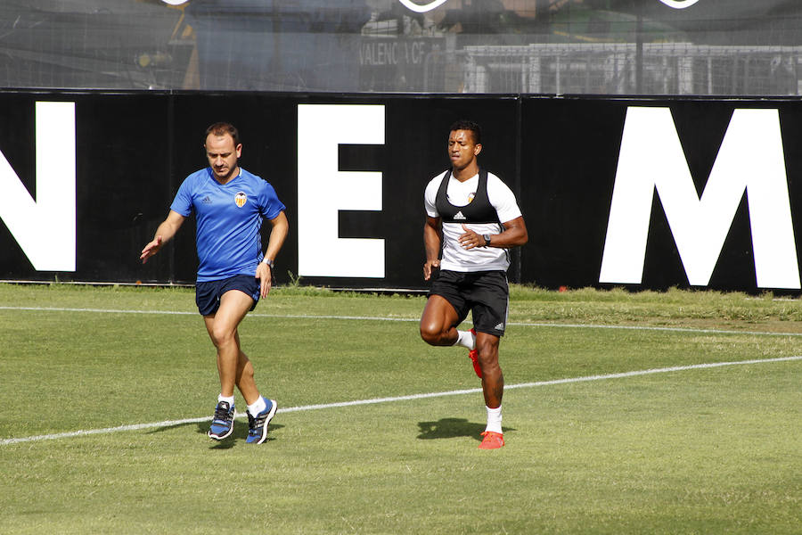 Fotos del entrenamiento del Valencia CF