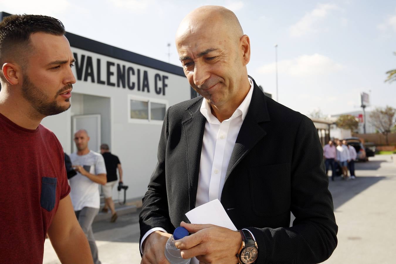 Fotos de la despedida de Pako Ayestarán del Valencia CF y del entrenamiento y rueda de prensa de Voro