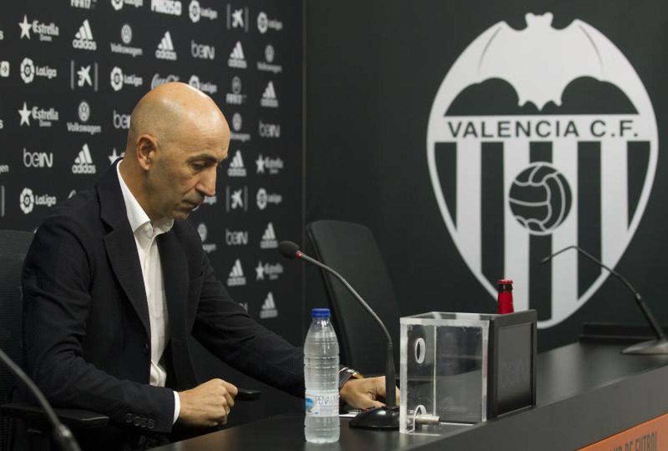 Fotos de la despedida de Pako Ayestarán del Valencia CF y del entrenamiento y rueda de prensa de Voro