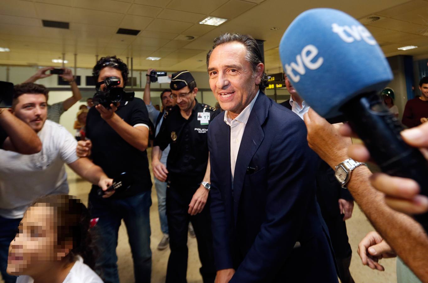 Cesare Prandelli llega a Valencia para firmar su contrato con el club de Mestalla