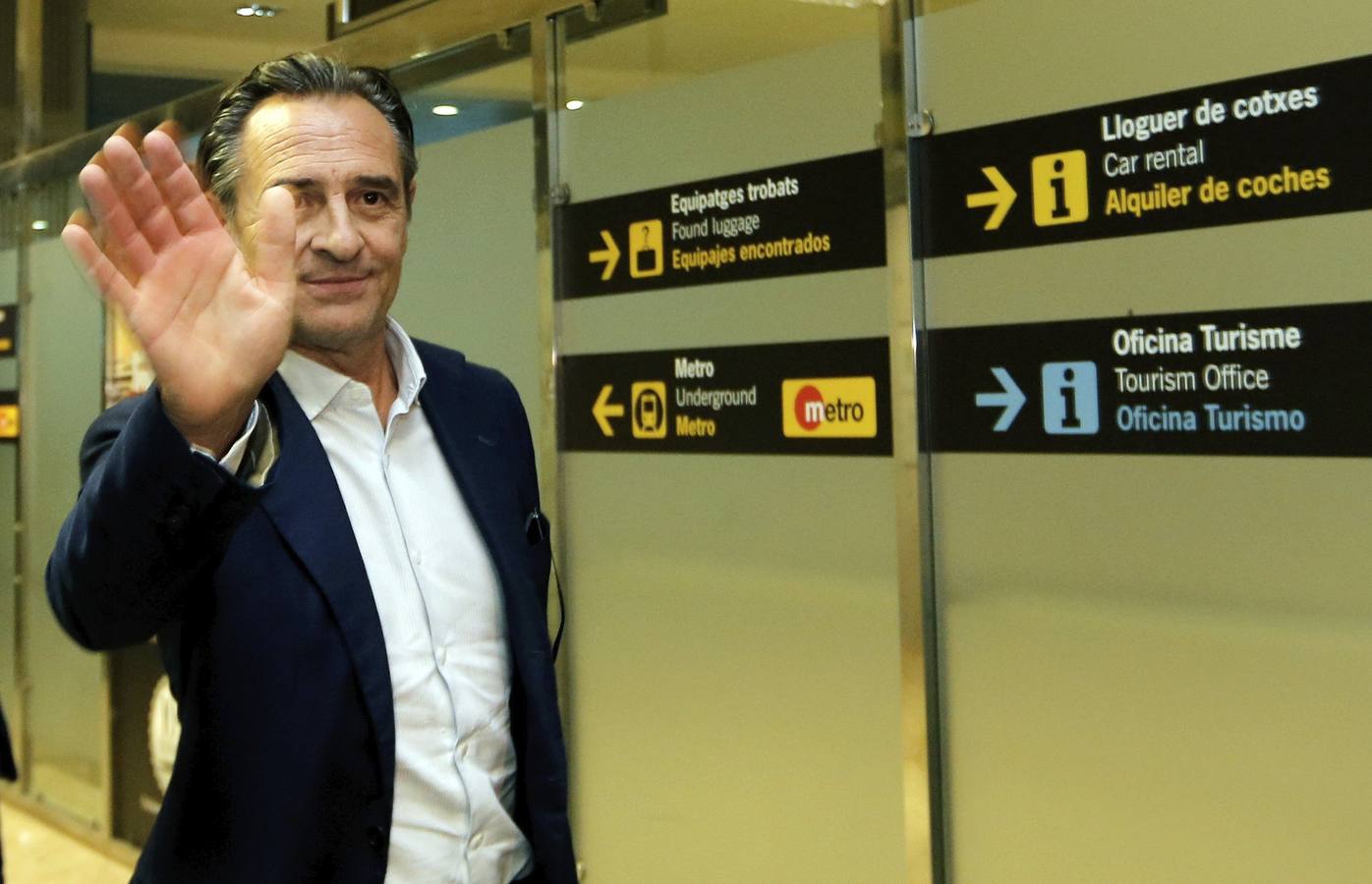 Cesare Prandelli llega a Valencia para firmar su contrato con el club de Mestalla