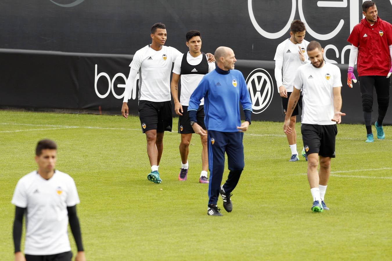 Fotos del entrenamiento del Valencia CF del viernes 4 de noviembre