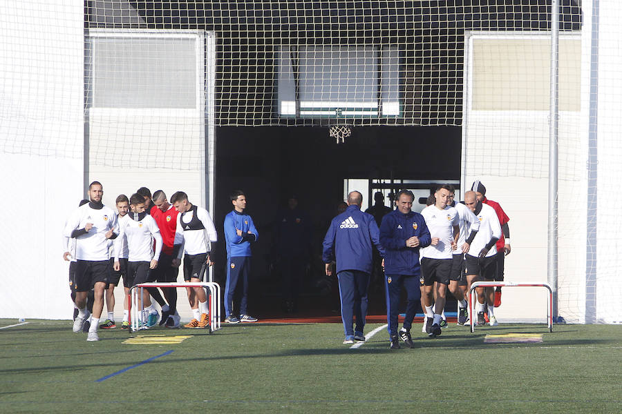 Fotos del entrenamiento del Valencia el 16 de diciembre