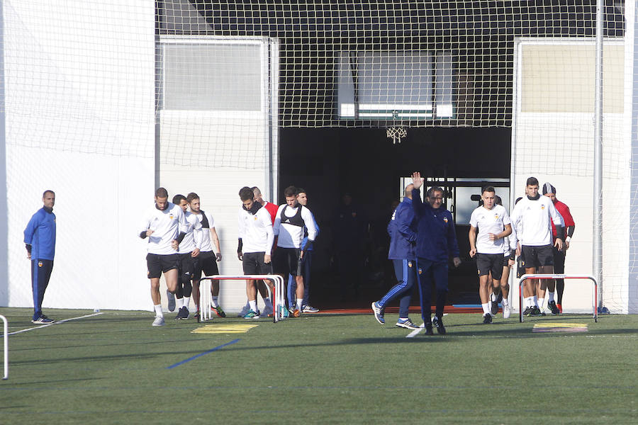 Fotos del entrenamiento del Valencia el 16 de diciembre