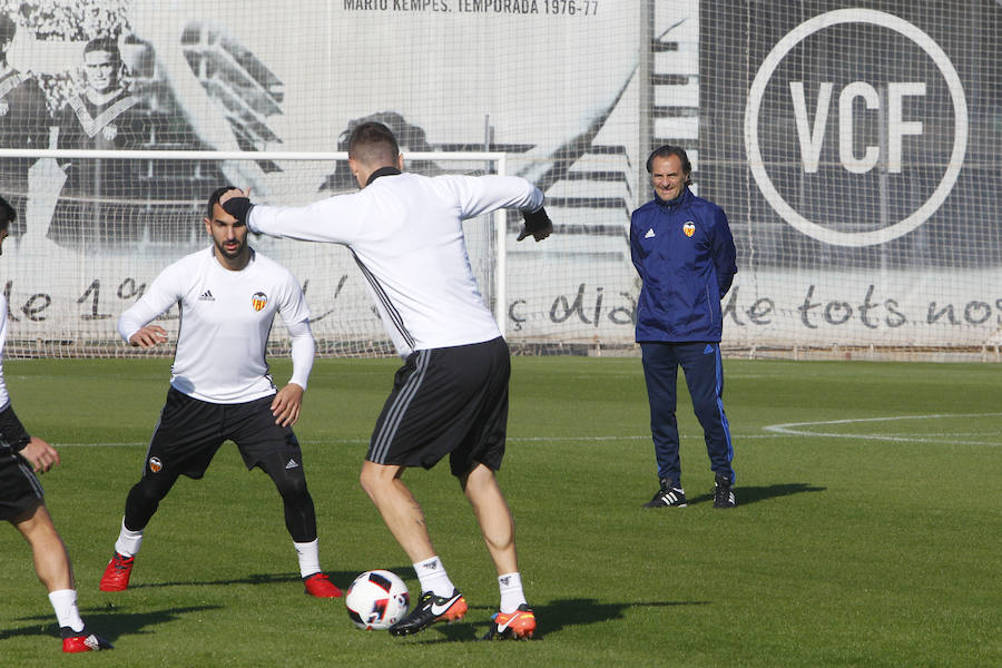 Fotos del entrenamiento del Valencia el 16 de diciembre