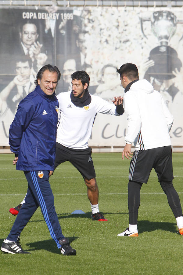 Fotos del entrenamiento del Valencia el 16 de diciembre