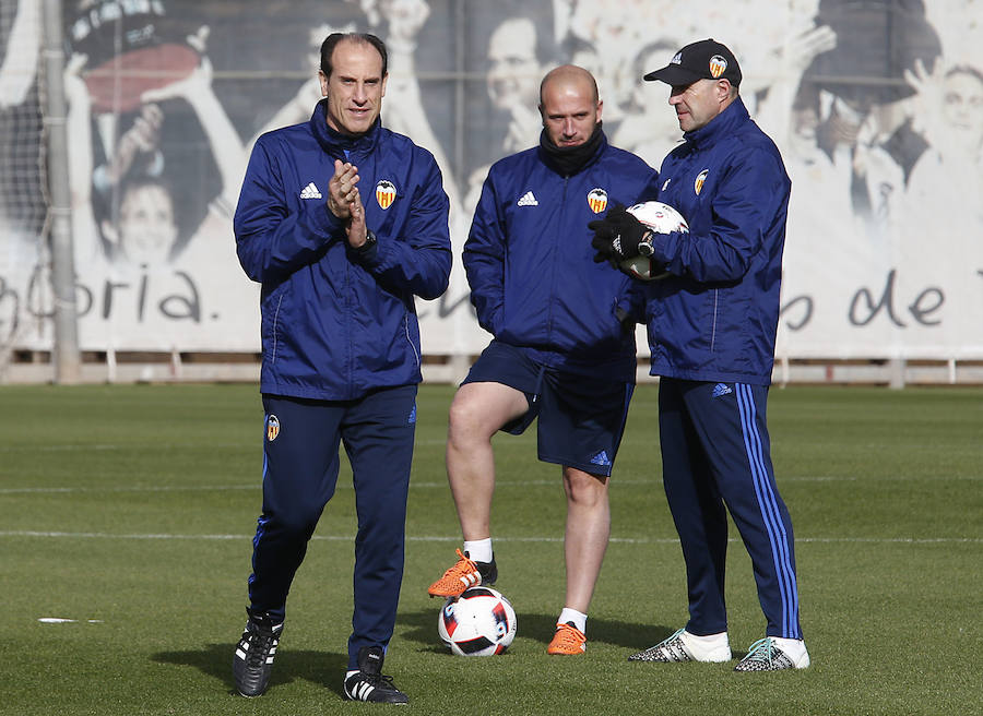 Fotos del entrenamiento del 11 de diciembre del Valencia CF