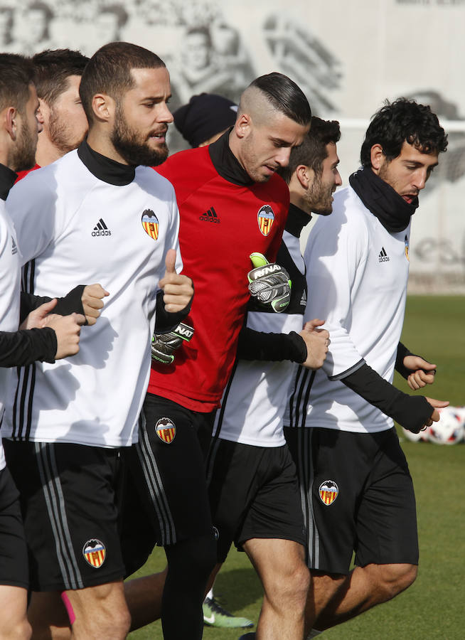 Fotos del entrenamiento del 11 de diciembre del Valencia CF