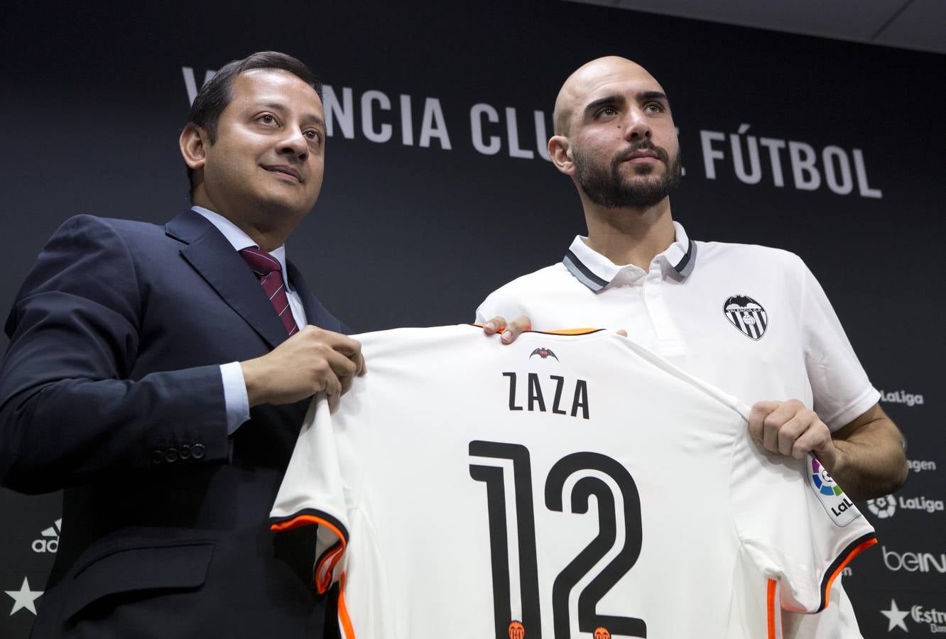 Fotos de la presentación de Zaza como jugador del Valencia CF