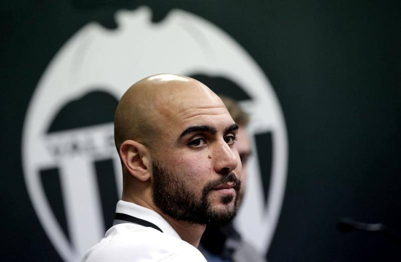 Fotos de la presentación de Zaza como jugador del Valencia CF