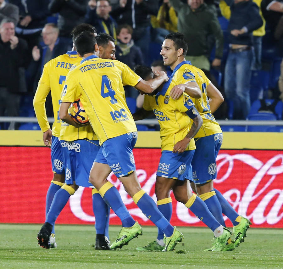 Fotos del partido de liga disputado entre Las Palmas y el Valencia