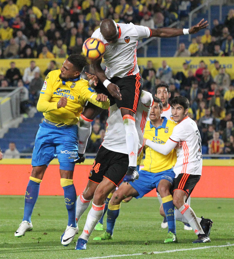 Fotos del partido de liga disputado entre Las Palmas y el Valencia