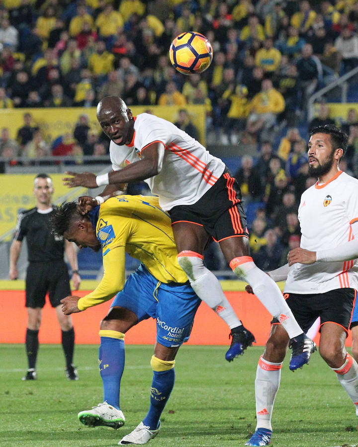 Fotos del partido de liga disputado entre Las Palmas y el Valencia