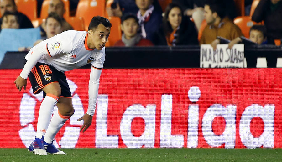 Fotos del partido disputado entre el Valencia y el Eibar en Mestalla