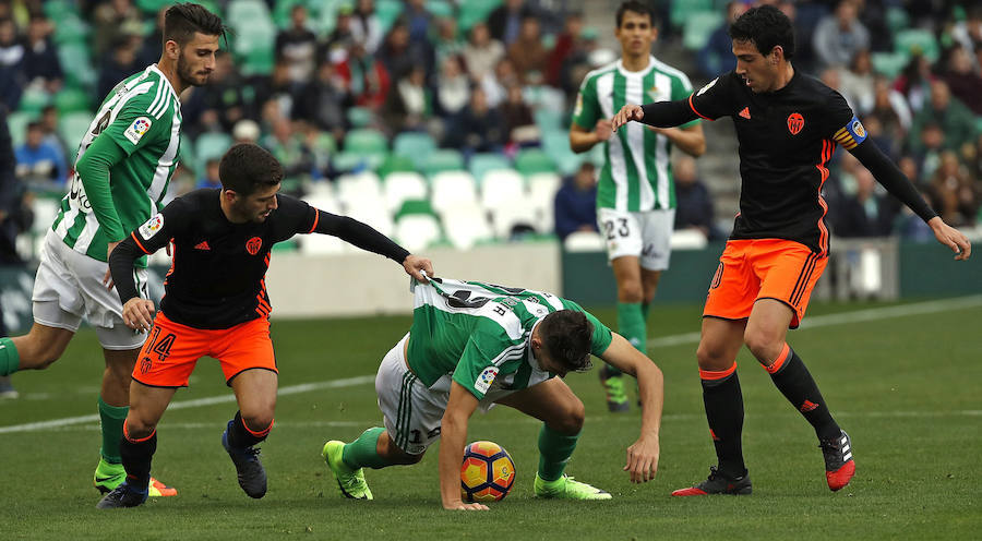 Fotos del encuentro disputado entre el Betis y el Valencia