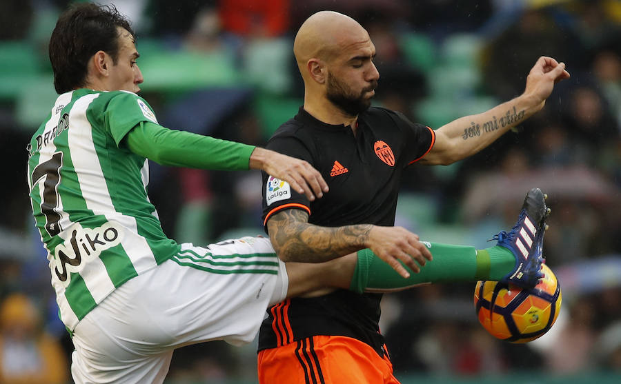 Fotos del encuentro disputado entre el Betis y el Valencia