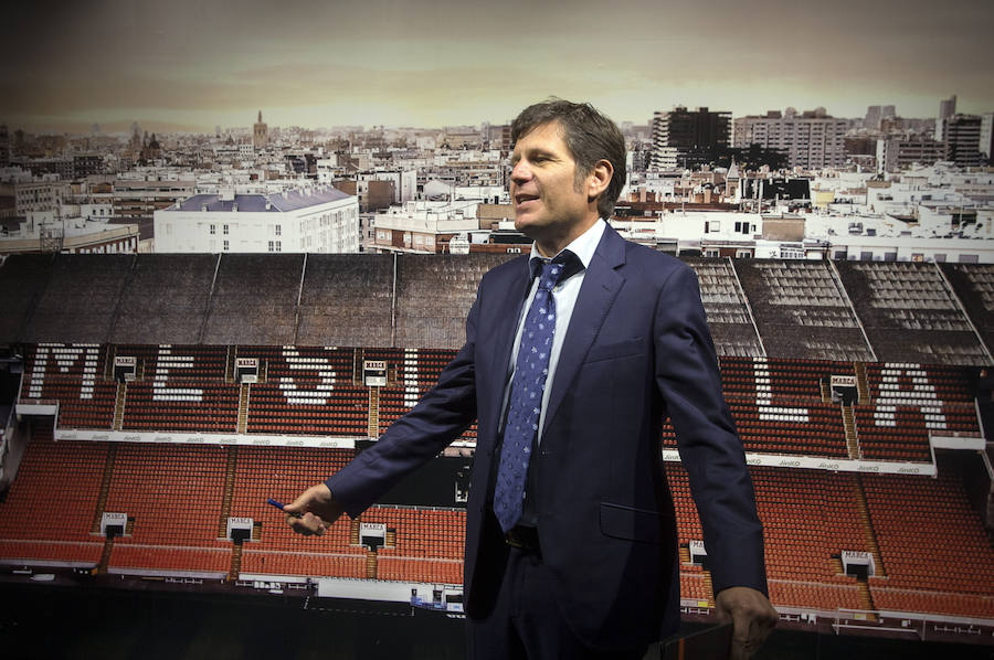 Las primeras imágenes de Mateu Alemany como nuevo director general del Valencia CF