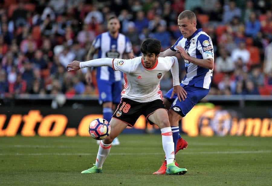 El Valencia CF-Deportivo de la Coruña, en imágenes