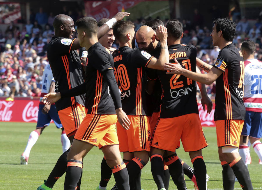 Fotos del partido disputado entre el Granada y el Valencia CF en Los Carmenes