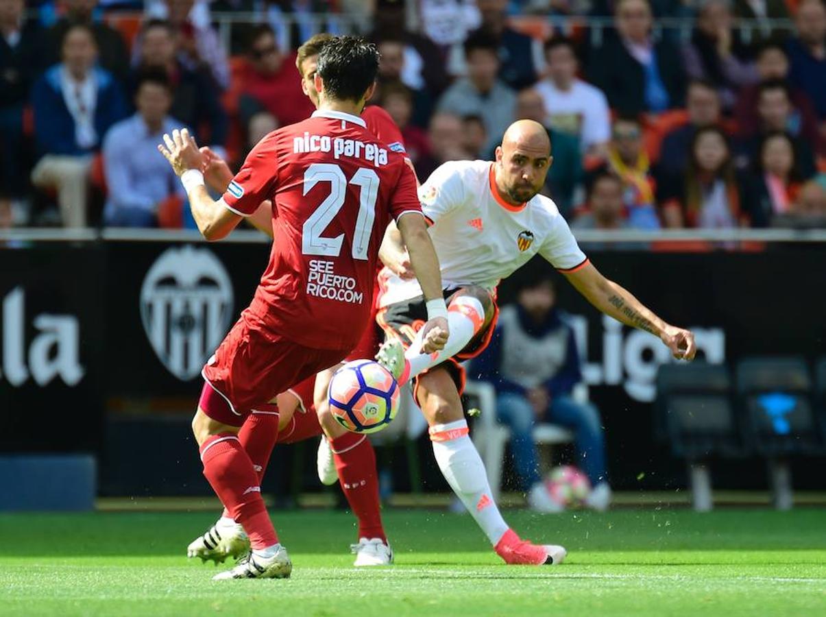 Fotos del partido Valencia-Sevilla en Mestalla