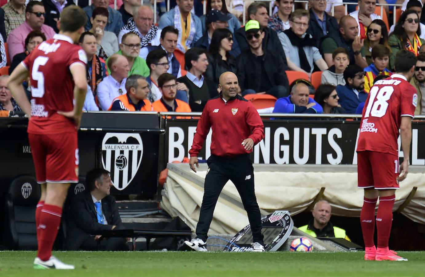 Fotos del partido Valencia-Sevilla en Mestalla