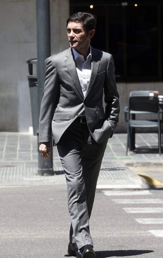 Fotos de la presentación de Marcelino como nuevo entrenador del Valencia CF