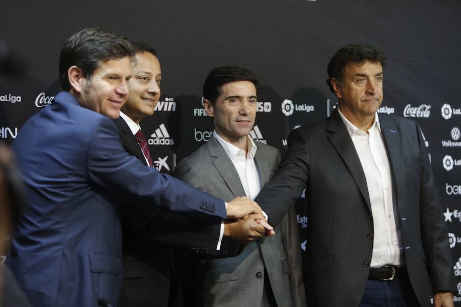 Fotos de la presentación de Marcelino como nuevo entrenador del Valencia CF