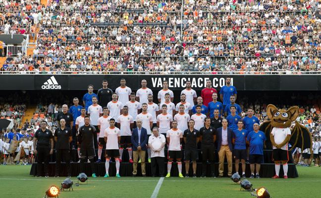 El socio del Valencia CF quiere los partidos en Mestalla el domingo a las doce o a las cuatro