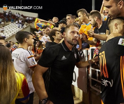 Valencia CF | Curro Torres: «No me apetece hablar sobre mi futuro. Es un momento duro»