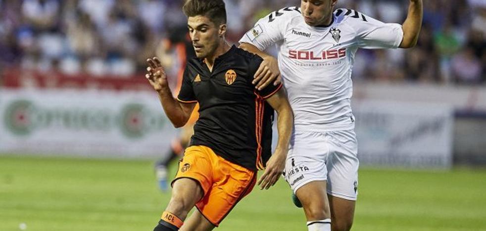 Valencia CF | Honor al Mestalla pese al palo final