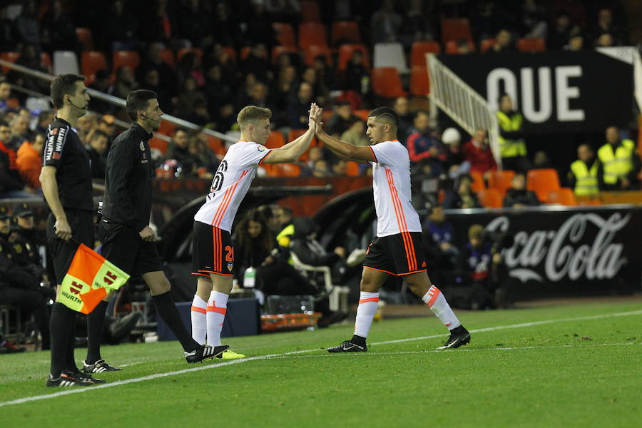 El Valencia CF hace oficial la marcha de Bakkali