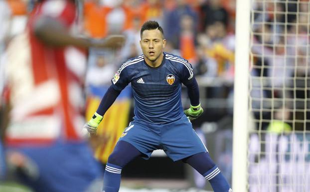 El Valencia CF traspasa a Diego Alves al Flamengo