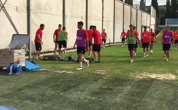 Valencia CF | «¡Ya puedes tirar esa máquina!»