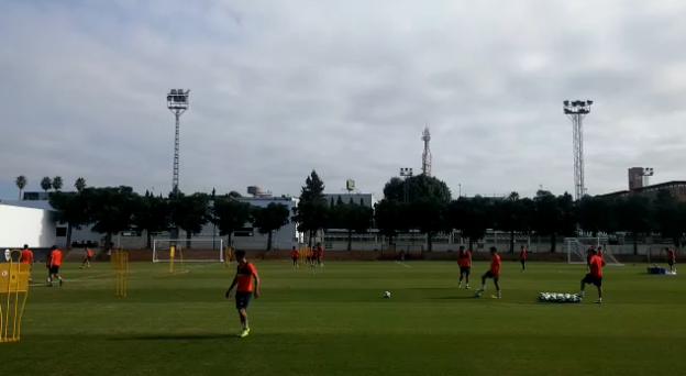 Los suplentes se exprimen tras la goleada