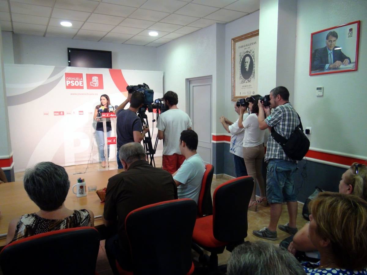 Carolina Gracia se presenta a las primarias del PSOE en Orihuela