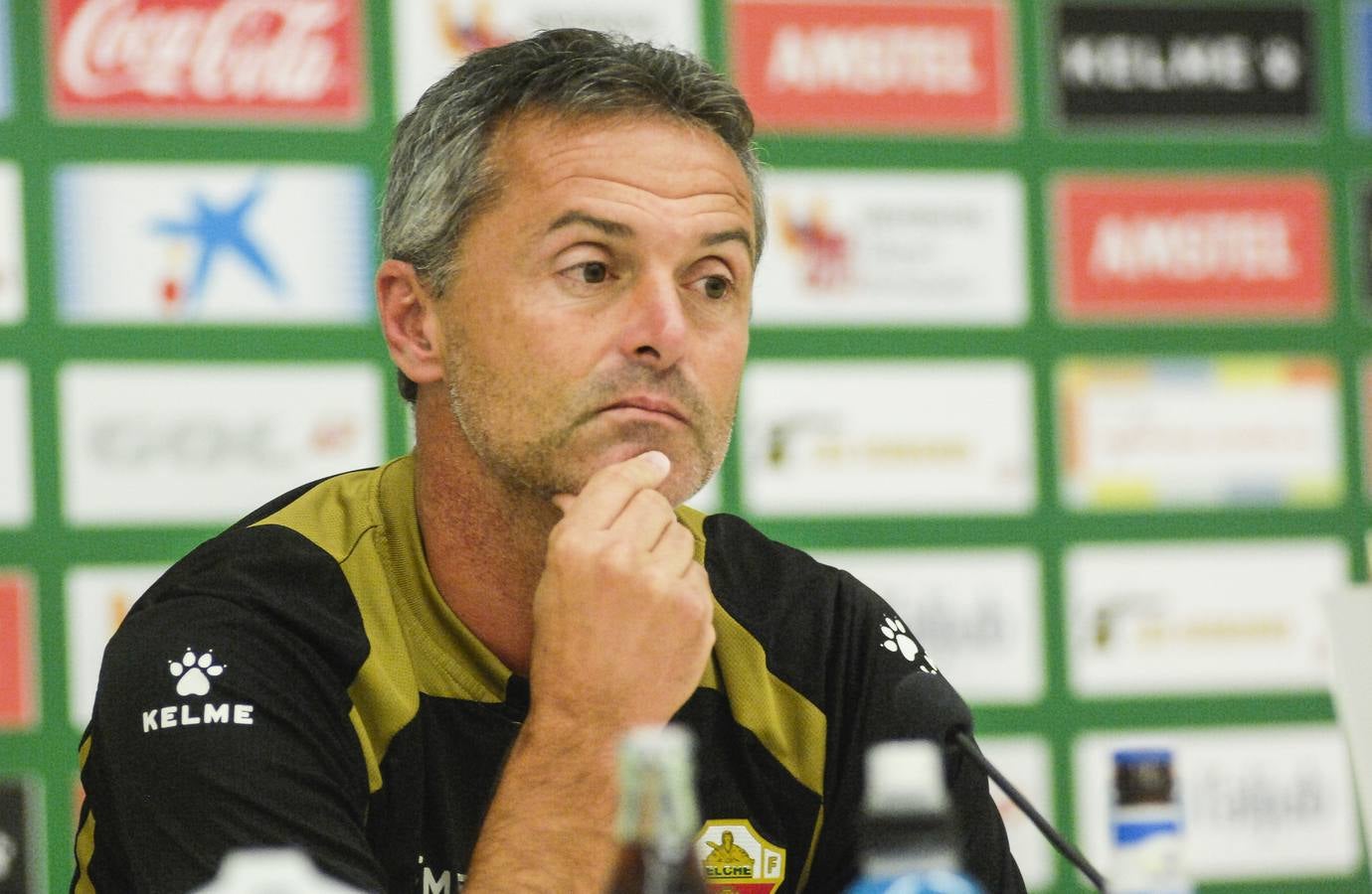 «La comisión deportiva del año pasado gastó dinero de más