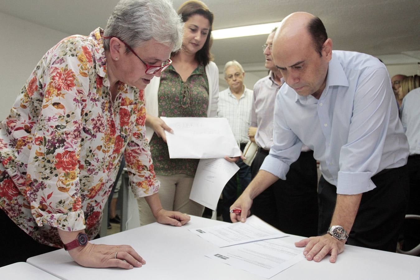 Echávarri será el único candidato socialista en Alicante tras sumar 500 avales