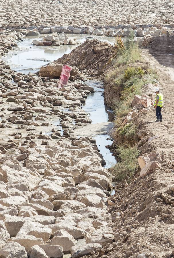 Denuncian fallos en las obras del Barranco de las Ovejas