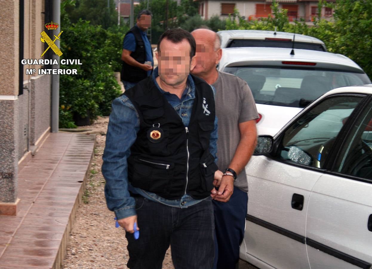 Cuatro arrestados por prostituir a rumanas tras enamorarlas en Orihuela