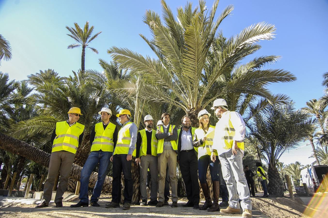 Mercedes Alonso visita las obras del Parque Aventura