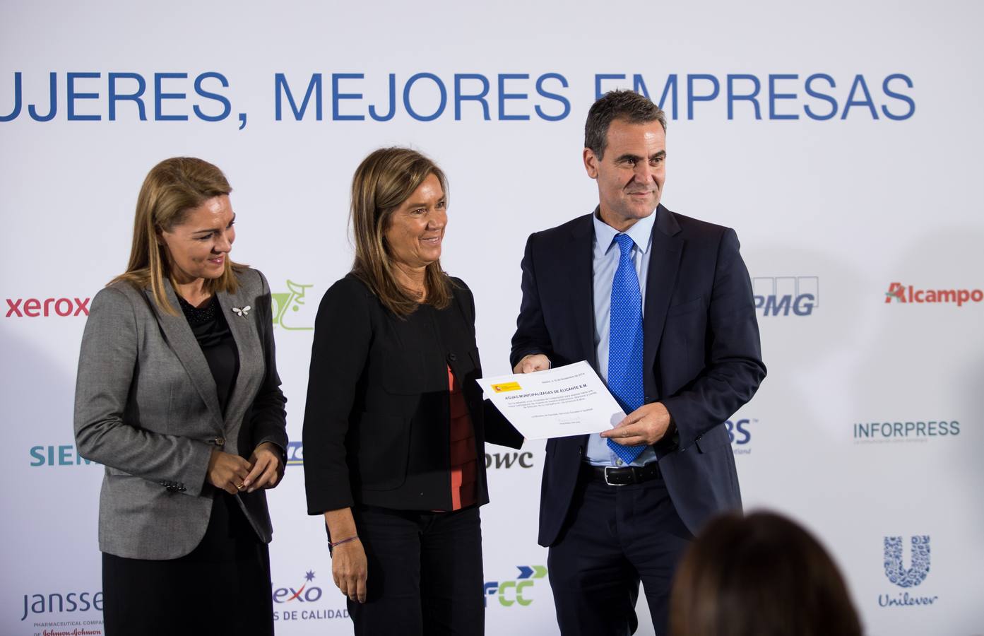 Aguas de Alicante apuesta por la igualdad de oportunidades dentro de su organización