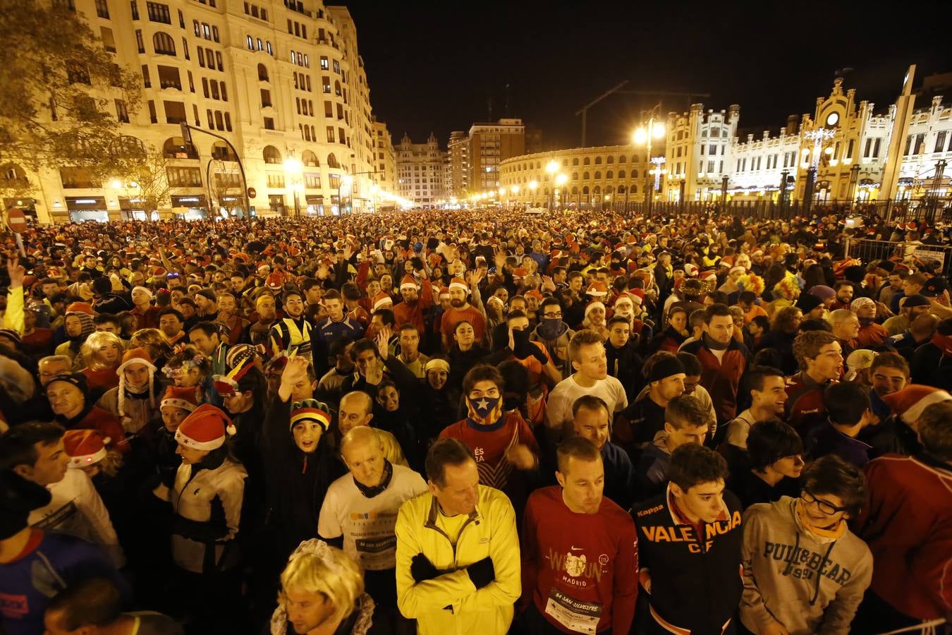 La San Silvestre reúne a 15.000 'runners' para despedir 2014