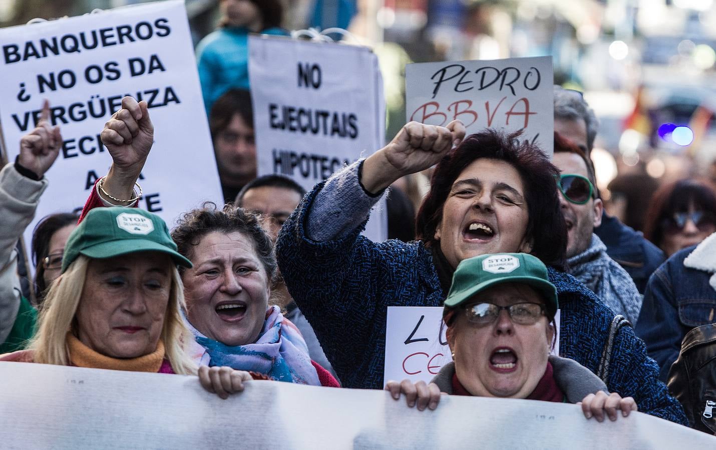 Una lucha sin descanso por sus hijas