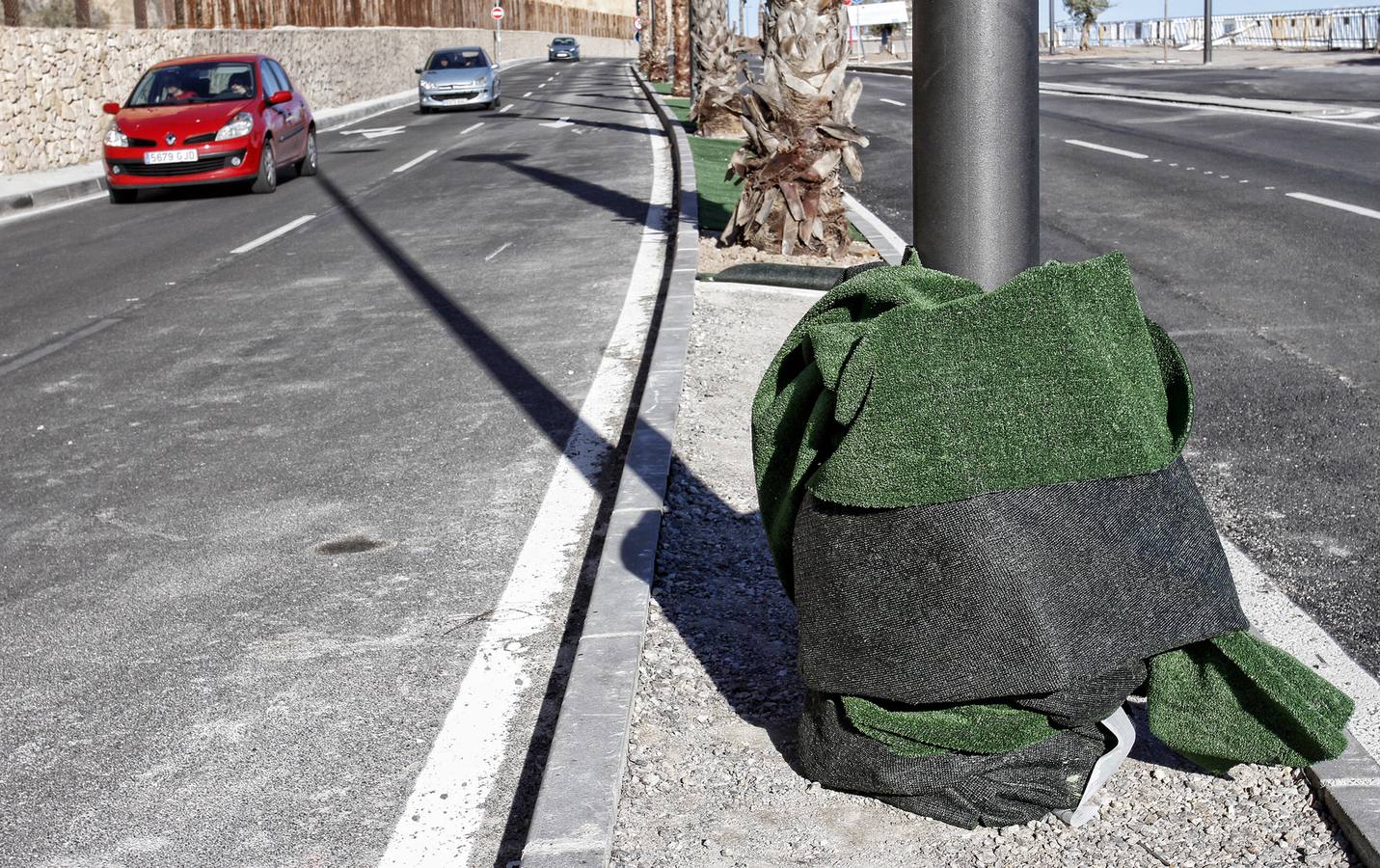 El viento no da trega en Alicante